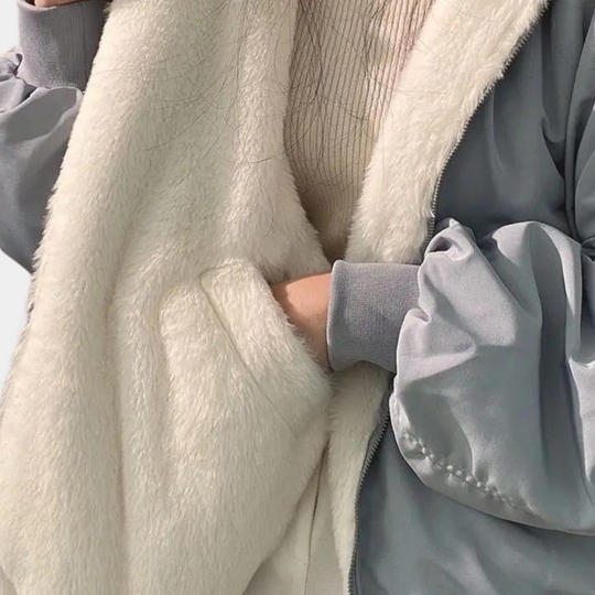 Eline - Oversized Jas met Stijlvolle Pasvorm