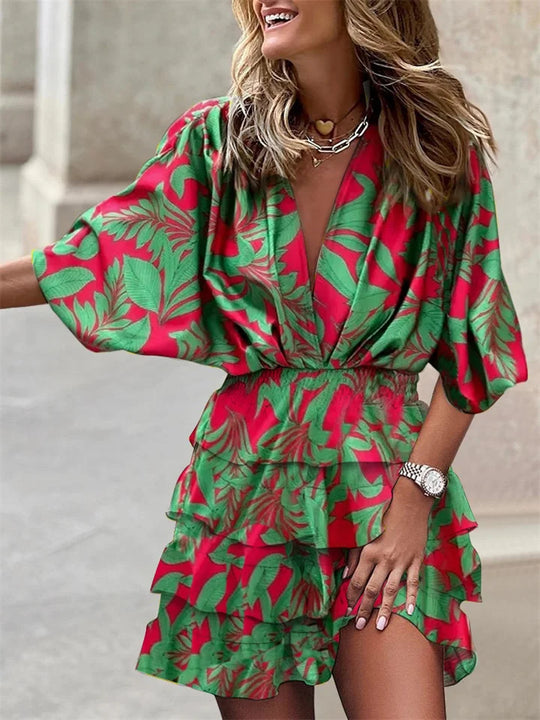 Isabella | Dames zwarte bloemenjurk met ruches | Zwart