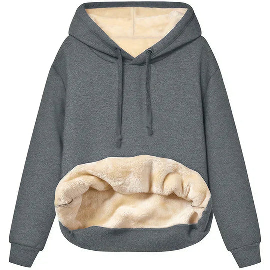 Detail van de zachte fleecevoering in een stijlvolle hoodie.