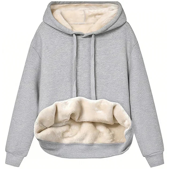Warme hoodie ideaal voor winterse dagen en buitenactiviteiten.