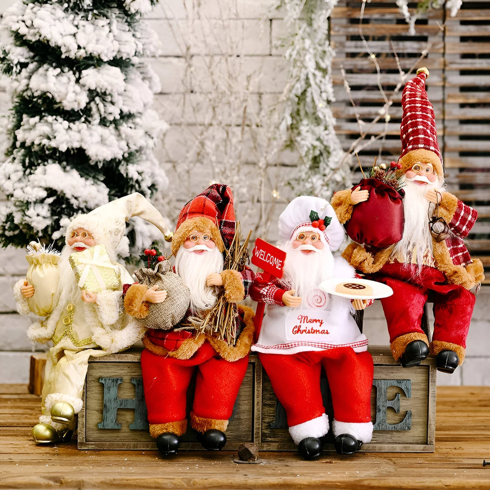 Sfeervolle Santa-figuren voor een feestelijke kerstdecoratie.