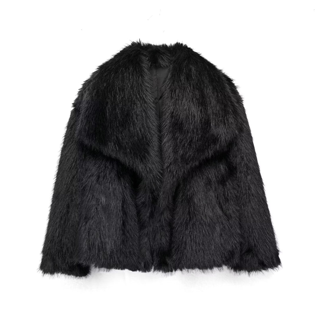 Modieuze en comfortabele faux fur jas met een trendy look.