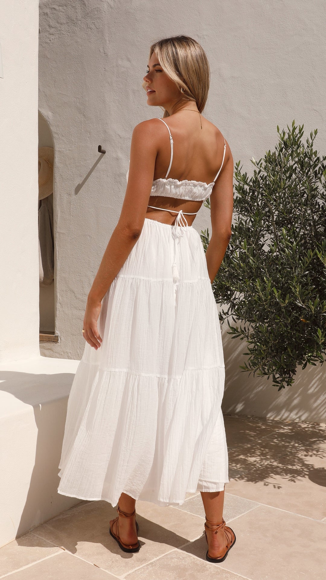 Liora | Elegante midi-jurk voor dames met verstelbare bandjes | Zwart