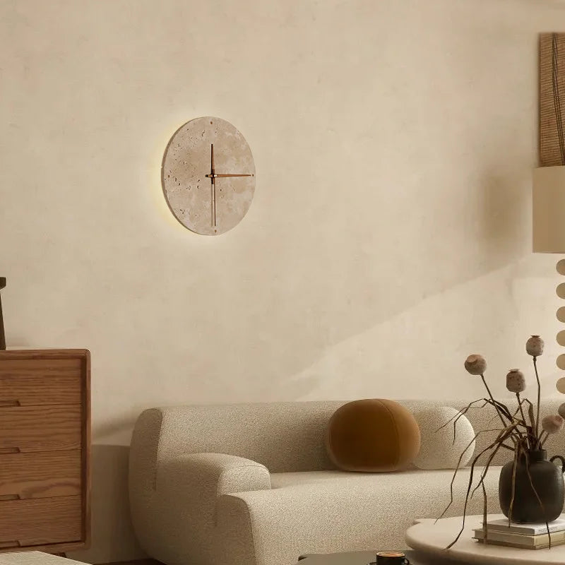 Auris | Stenen wandlamp & klok | Beige