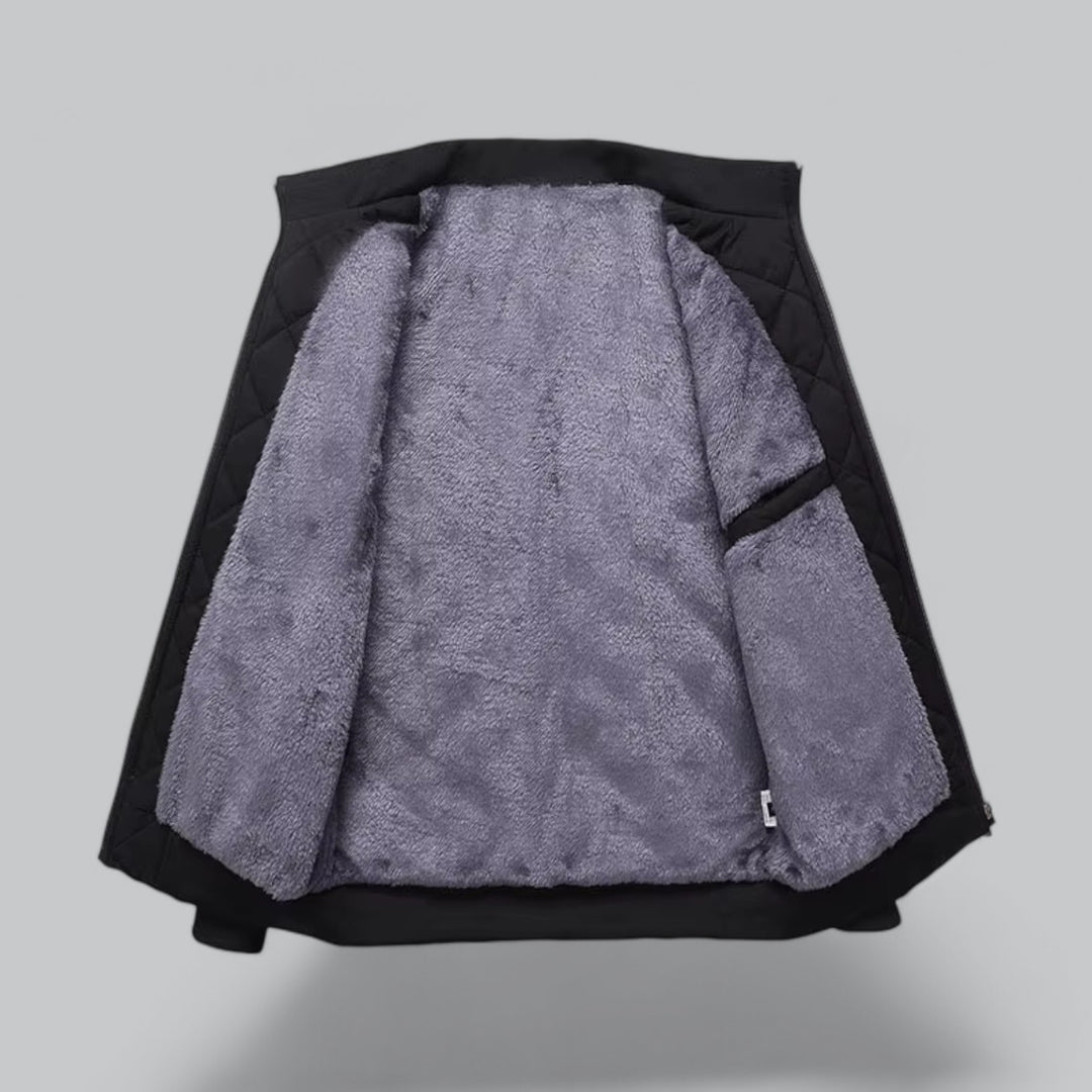 Moderne en comfortabele jas met een strakke pasvorm.