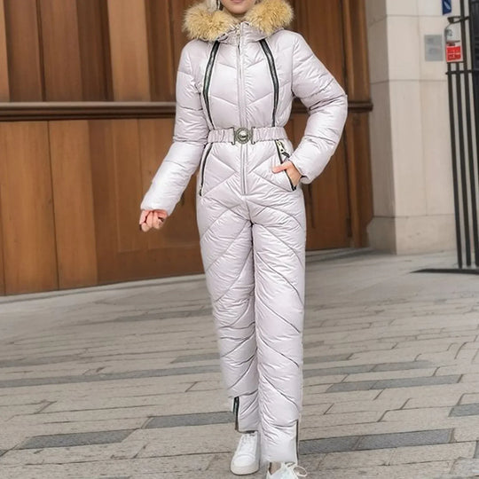 Moderne winter jumpsuit geschikt voor stadse avonturen.